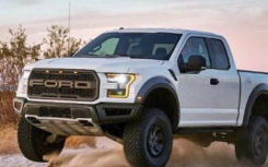 2017款福特F-150猛禽视频展示了卡车的极致性能