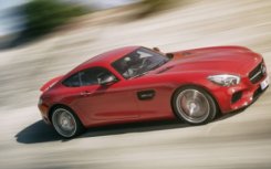 Mercedes-AMG GT也基于重达231kg​​的铝制底盘结构