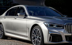 汽车资讯：新型高性能BMW7系汽车即将问世