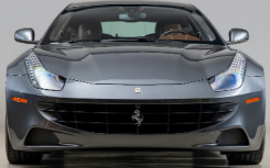 汽车资讯：Chip Ganassi拥有的$ 370K 2012 Ferrari FF抢夺