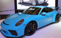 在马来西亚推出的全新保时捷911 GT3 PDK仍然是手动