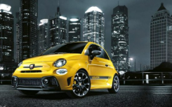 菲亚特从15 090开始升级Abarth 595