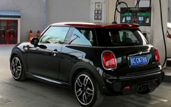 奥迪RS Q8怎么样 MINI JOHN COOPER WORKS多少钱？